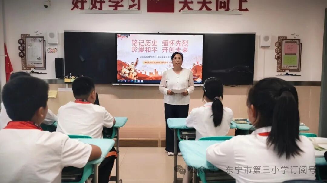 1758198677365735.jpg 2.jpg