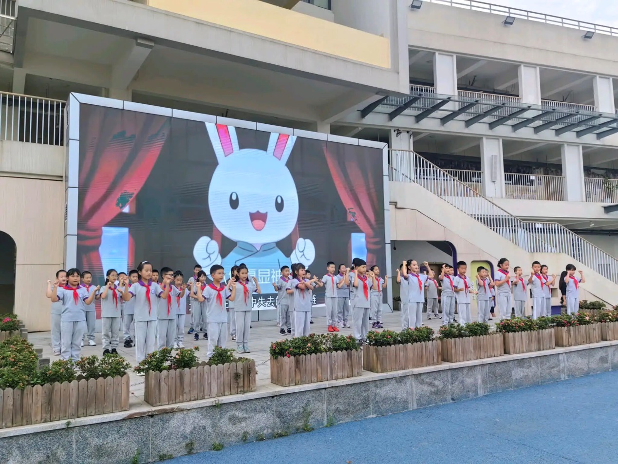 1758242405252386.jpg 4.jpg