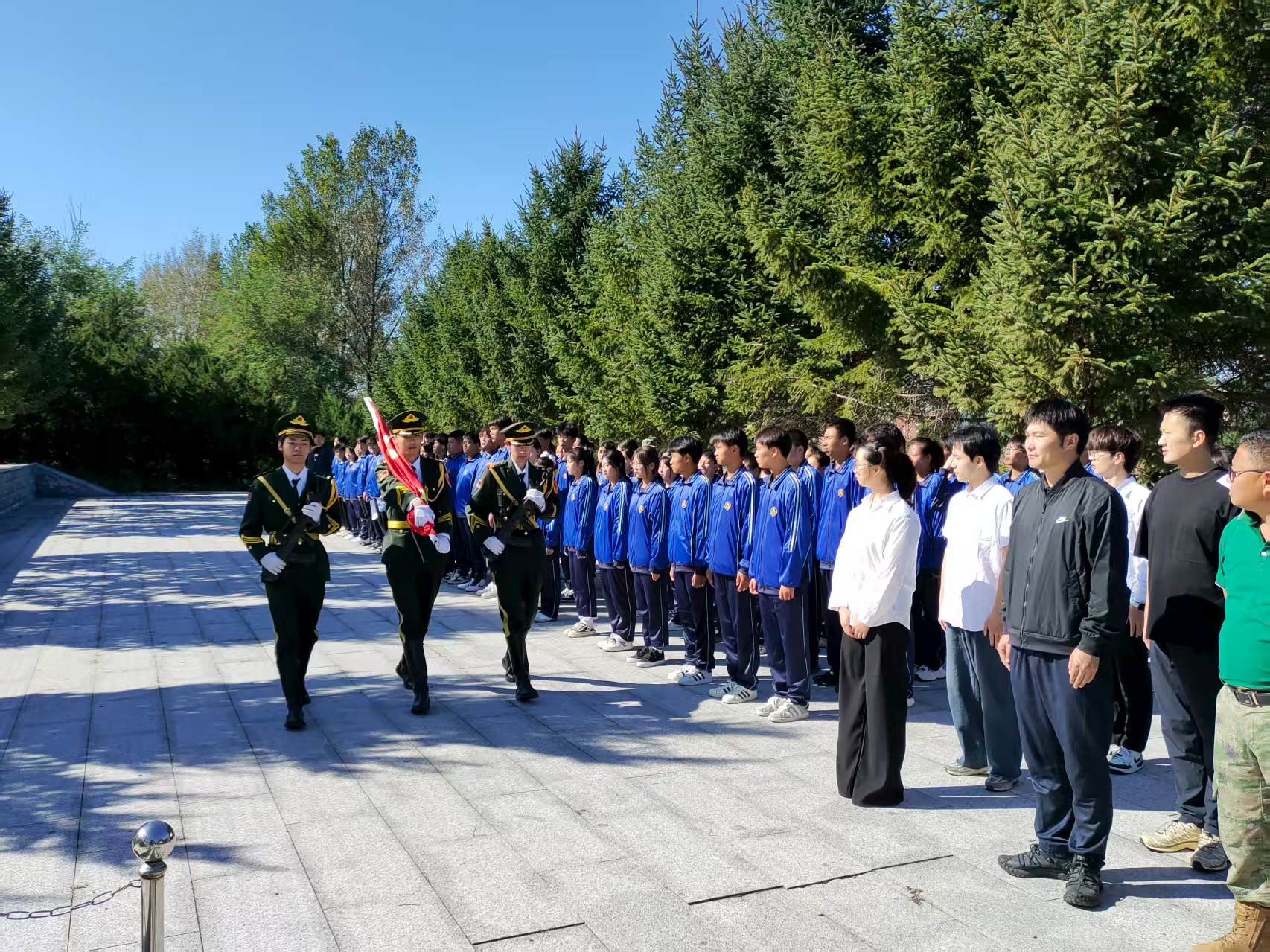 1758251149830157.jpg bf2dfea9f09d4ac65243e83ca3ddcc82.jpg