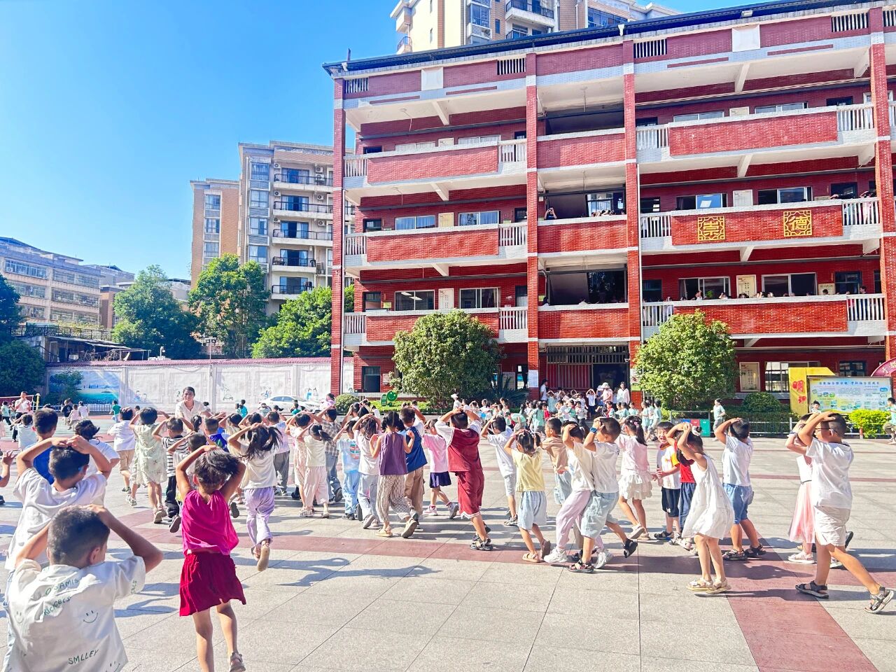 明德小学.jpg