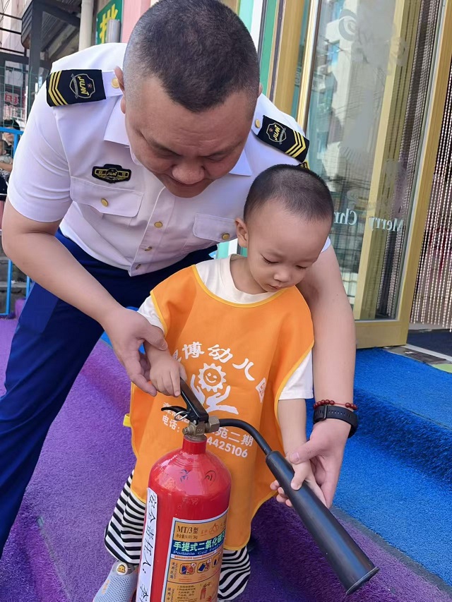 1758336640295361.jpg 1758336640295361.jpg