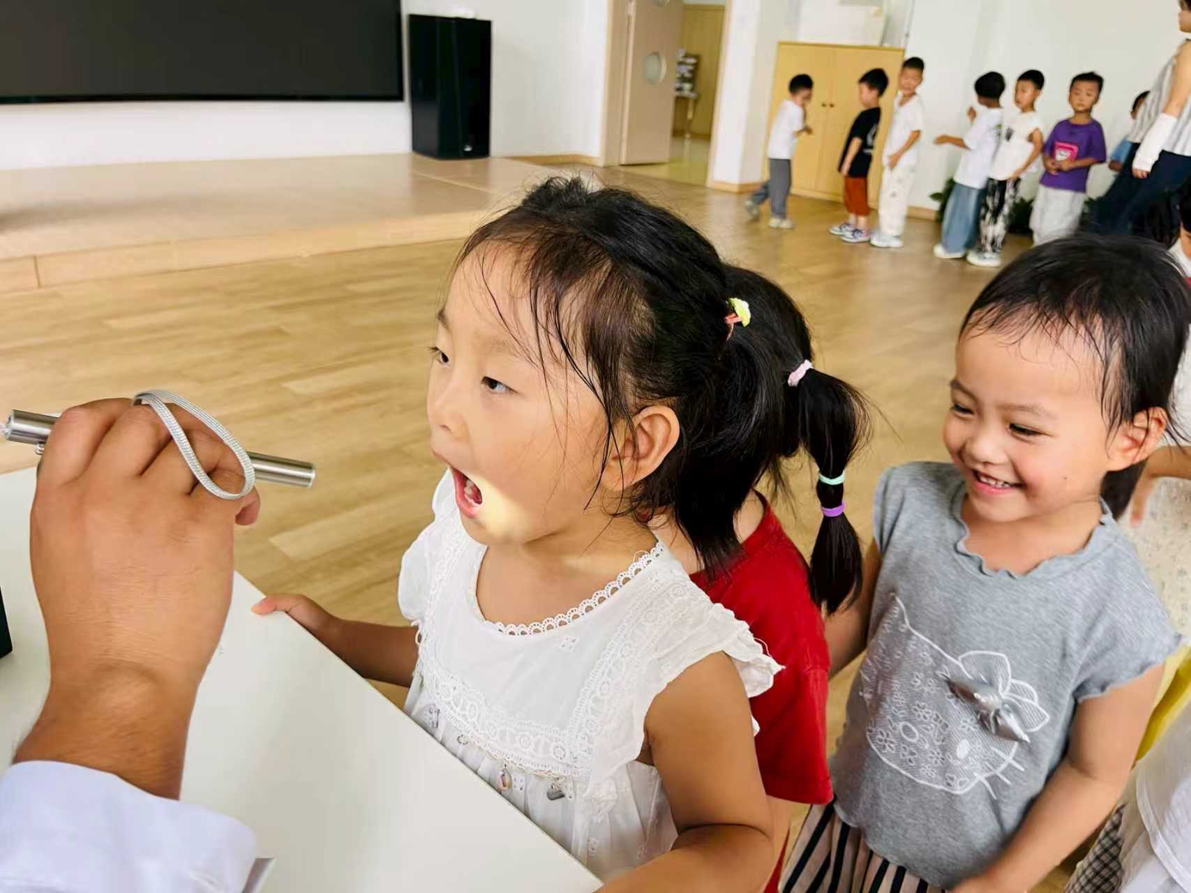 1758341557798389.jpg 1.jpg