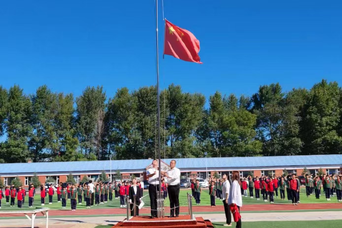 1758509522932400.png 图片4.png