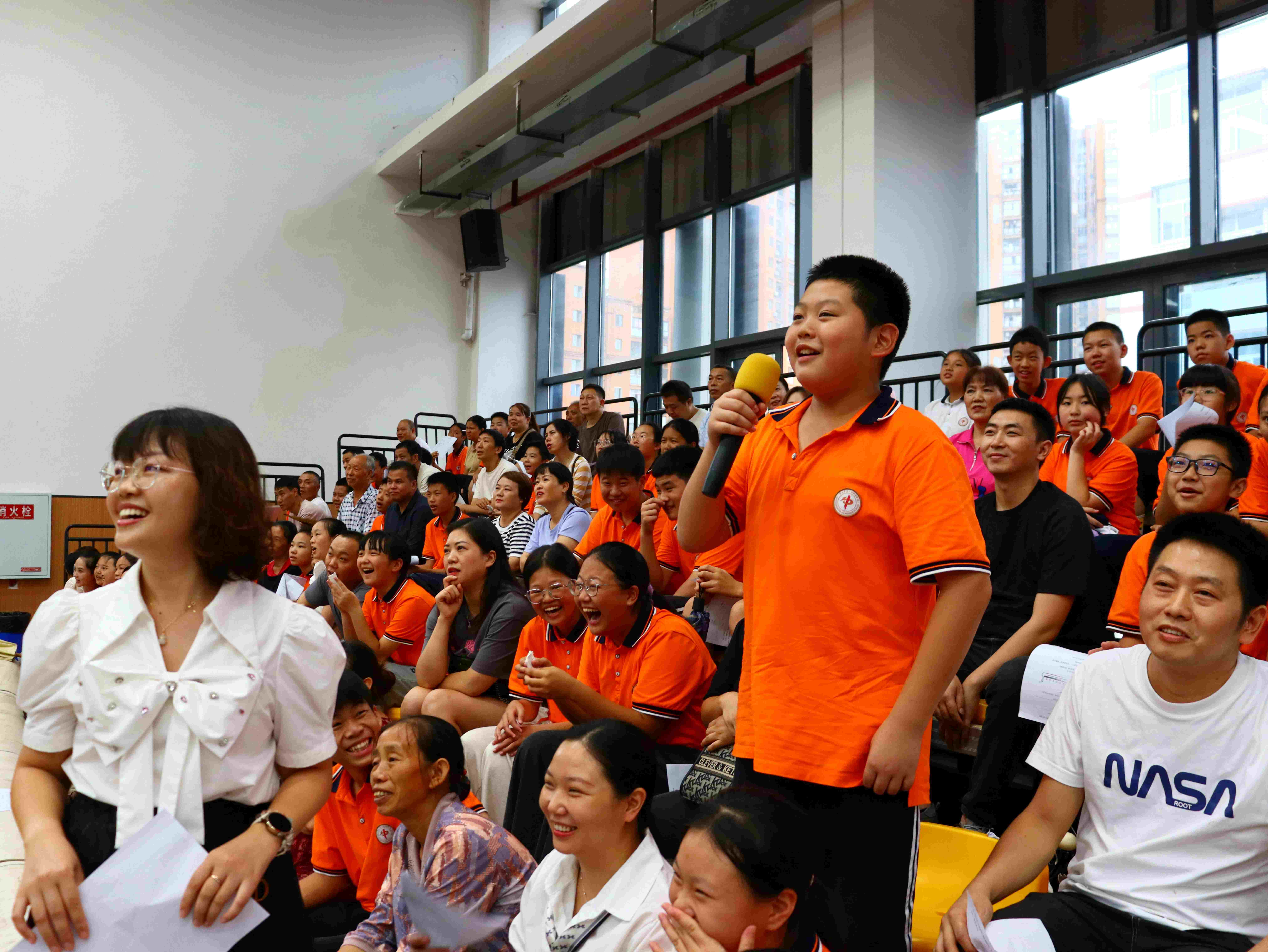 1758607243244148.jpg 2.jpg