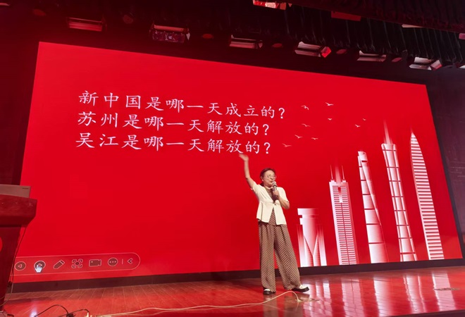 同里镇：迎国庆 学党史 知地情——同里中学百名学子沉浸式感悟红色力量2.jpg