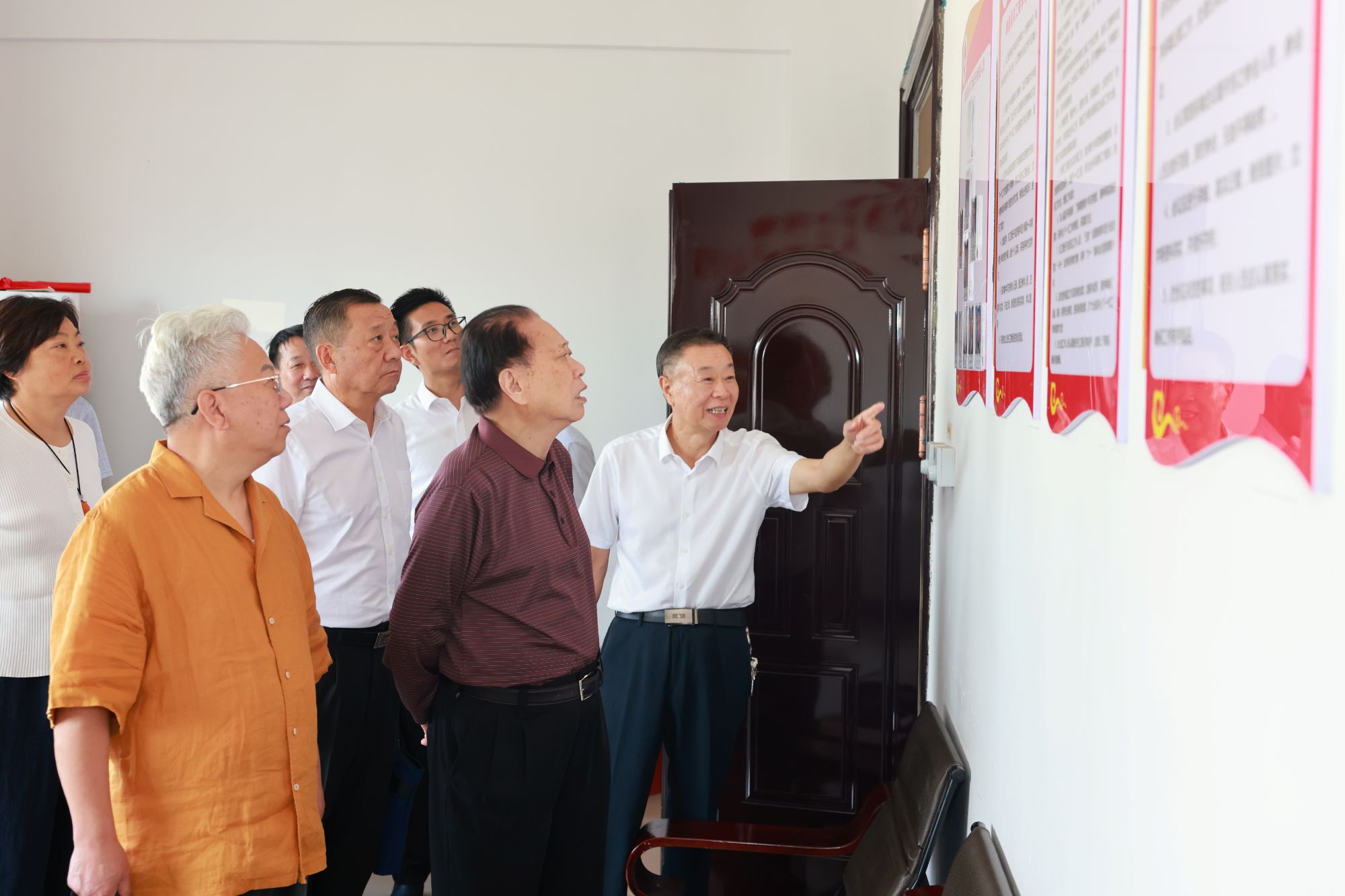 1758778872238605.jpg 图片2.jpg