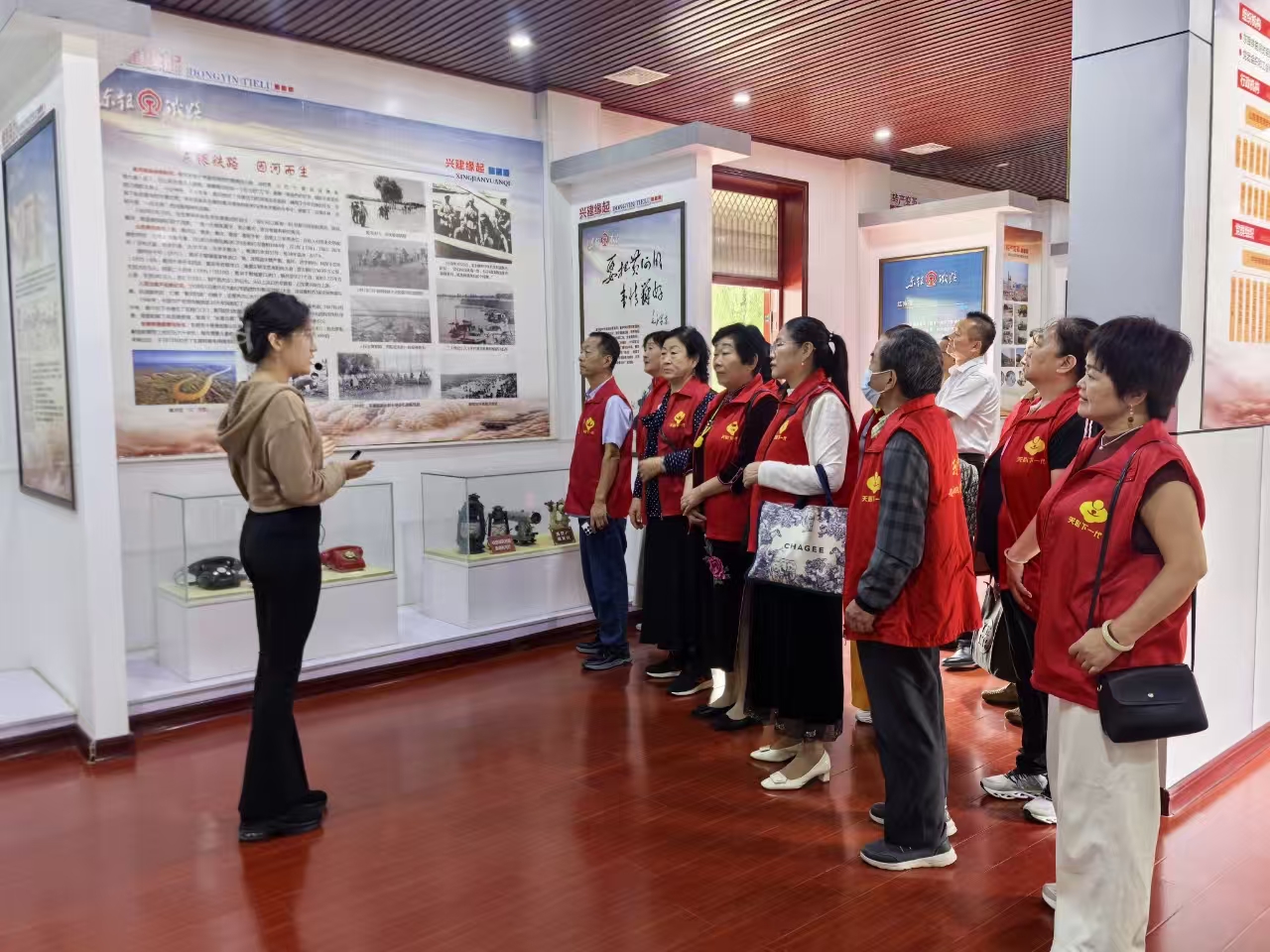 1759023638846091.jpg 855d31bef4a20f87a10ab00af38a238.jpg