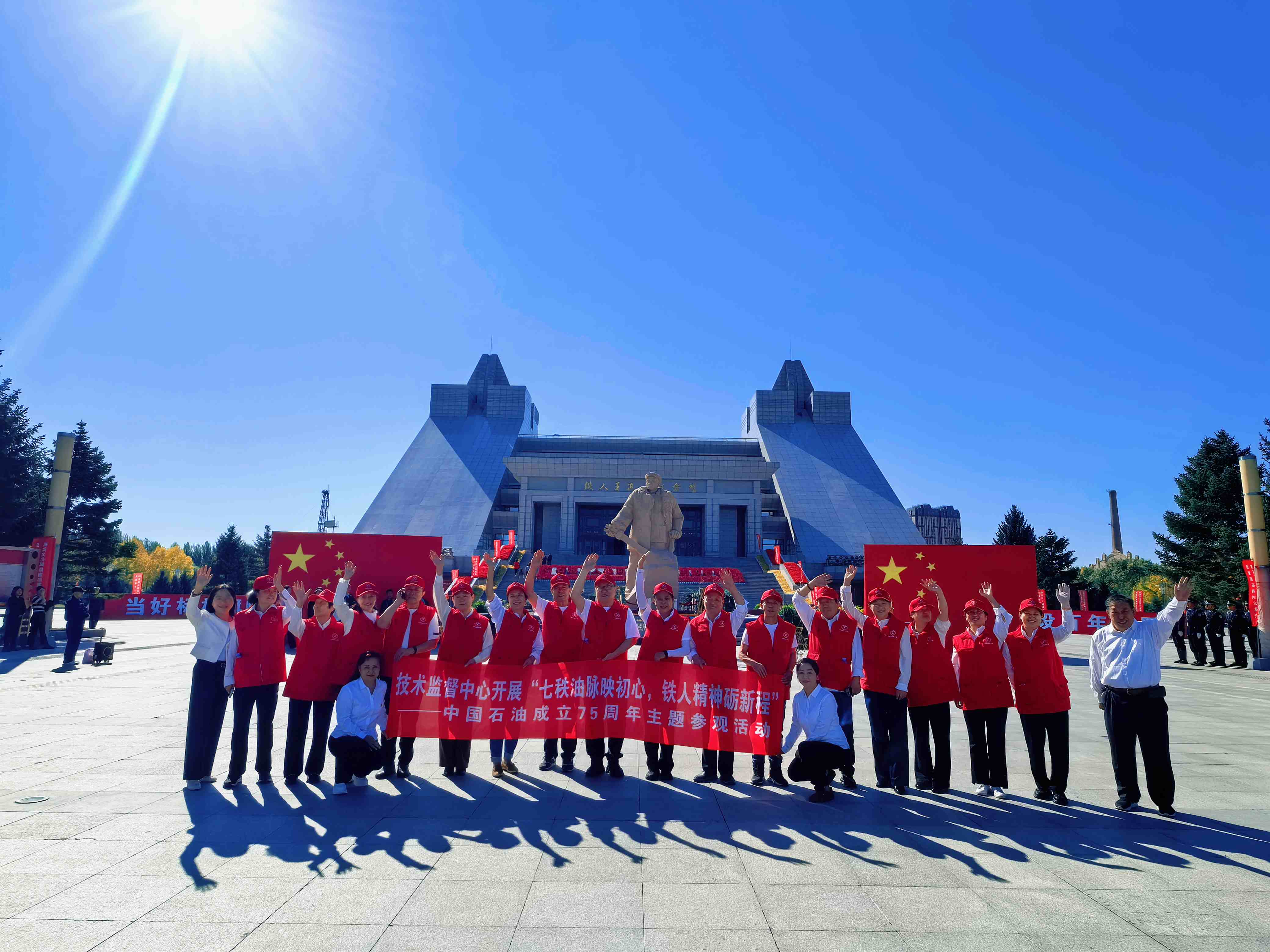 1759128919717120.jpg 1.jpg