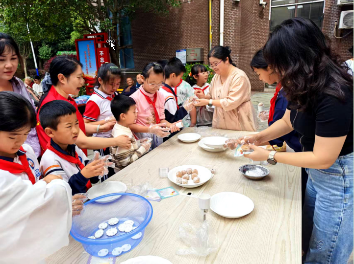 1759233885679168.png 搜狗截图20250930200017.png