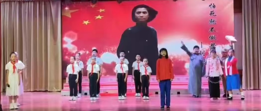 1759313296854346.jpg 01.jpg