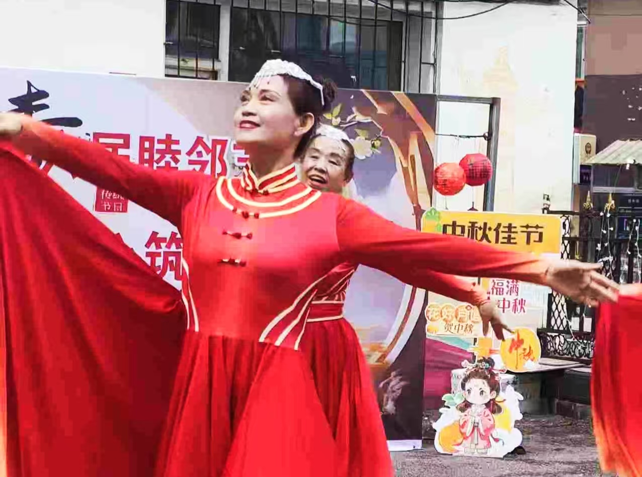 1759363649867690.jpg ae33bc06f845ba3a97031890c879bb23.jpg