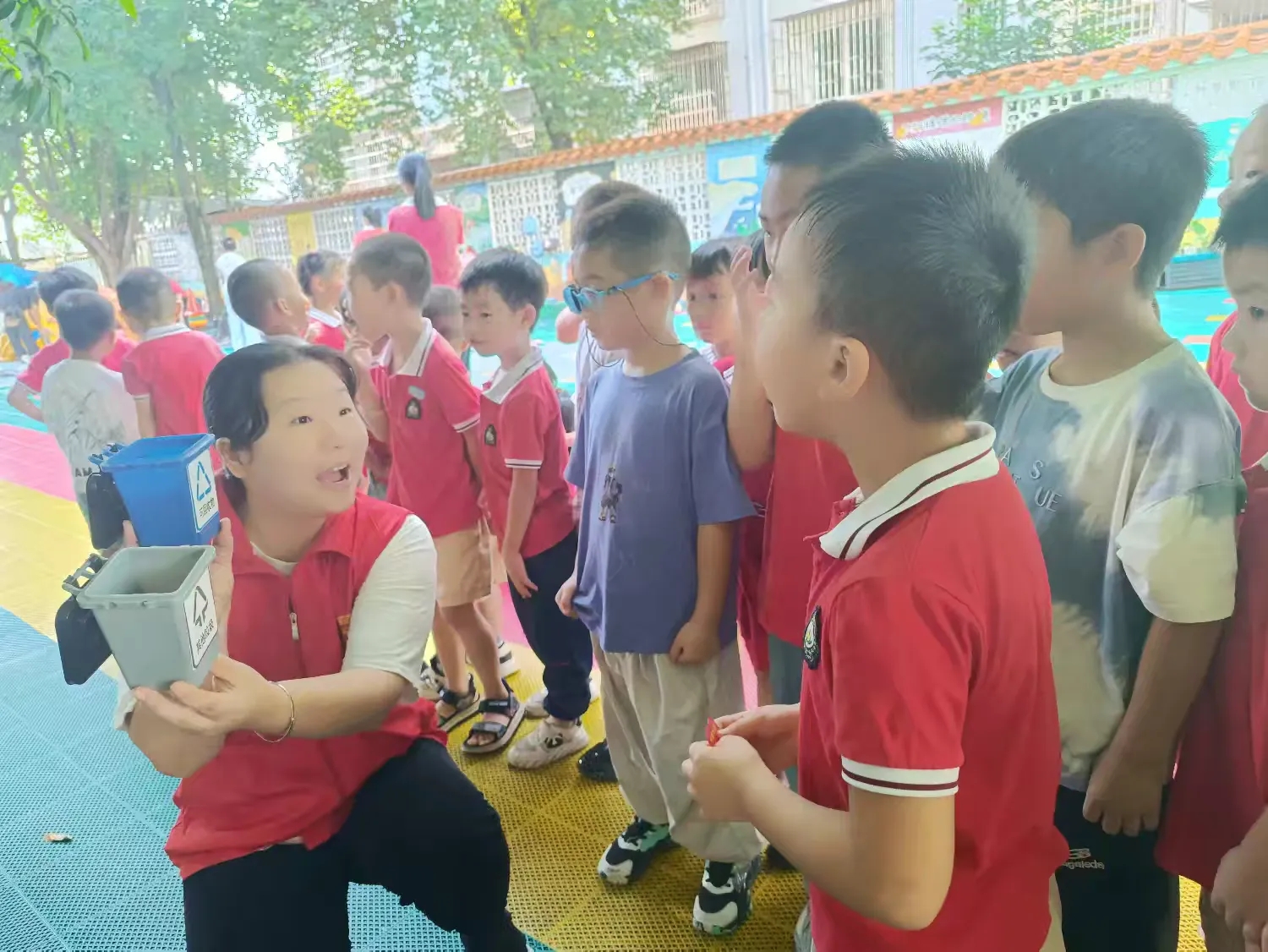 1759670879579320.jpg 4.webp.jpg