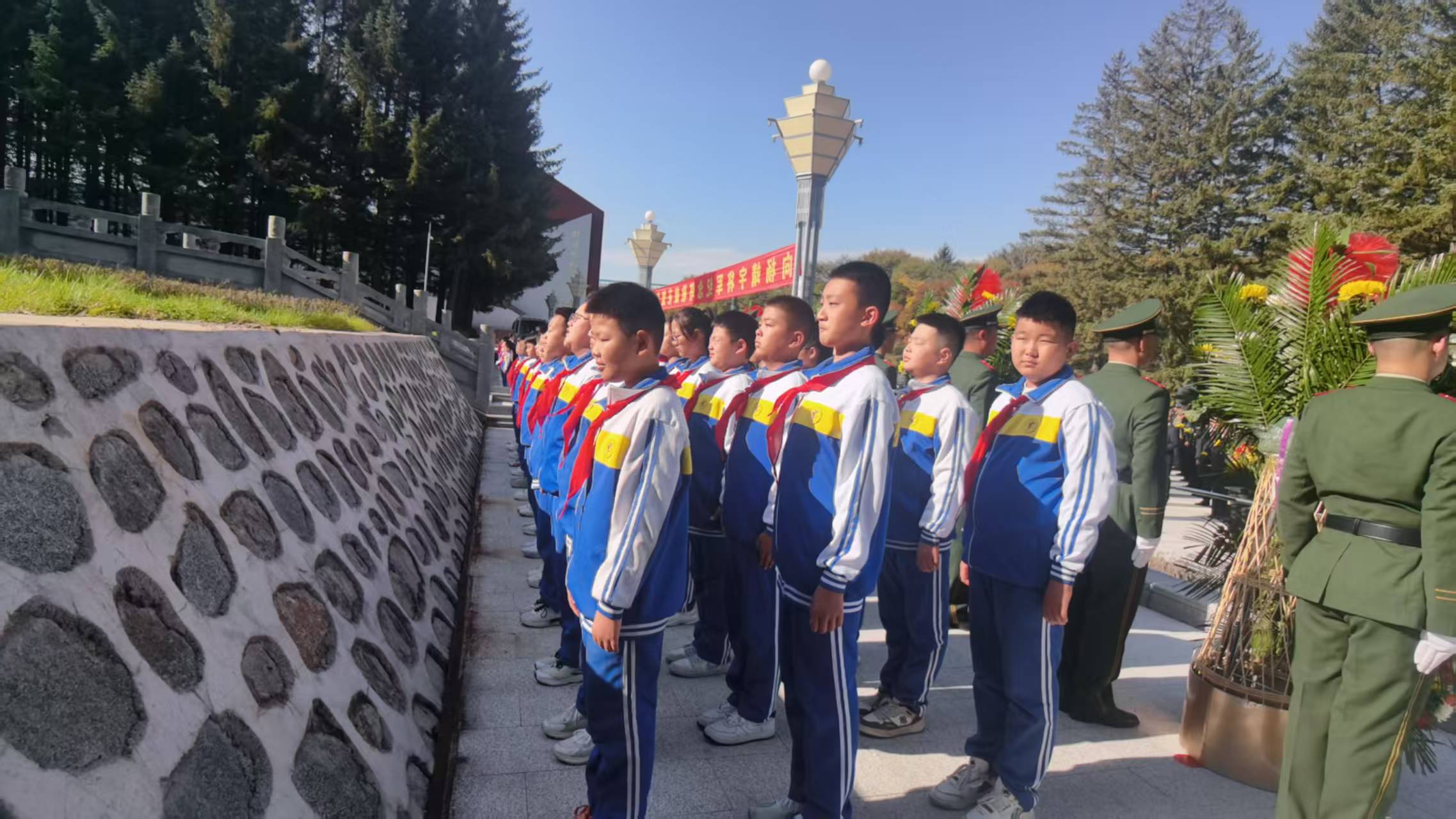 1759878824651372.jpg 83f82361731c88b328e278e23824d0d7.jpg