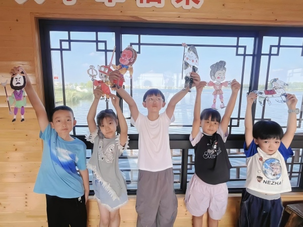 盛泽镇黄家溪村：指尖“塑”皮影 非遗新体验2.jpg