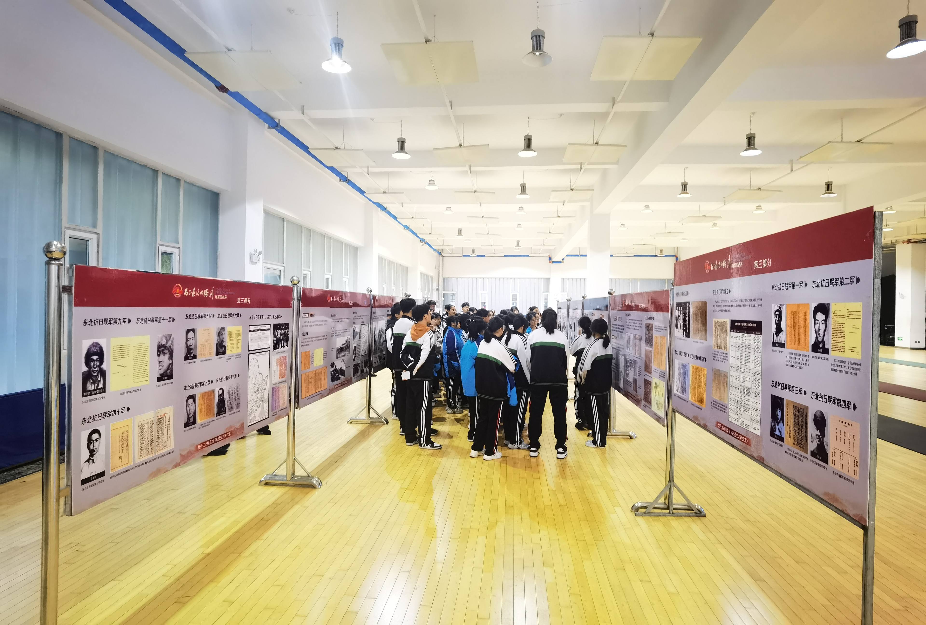 1760428075436848.jpg 4.jpg