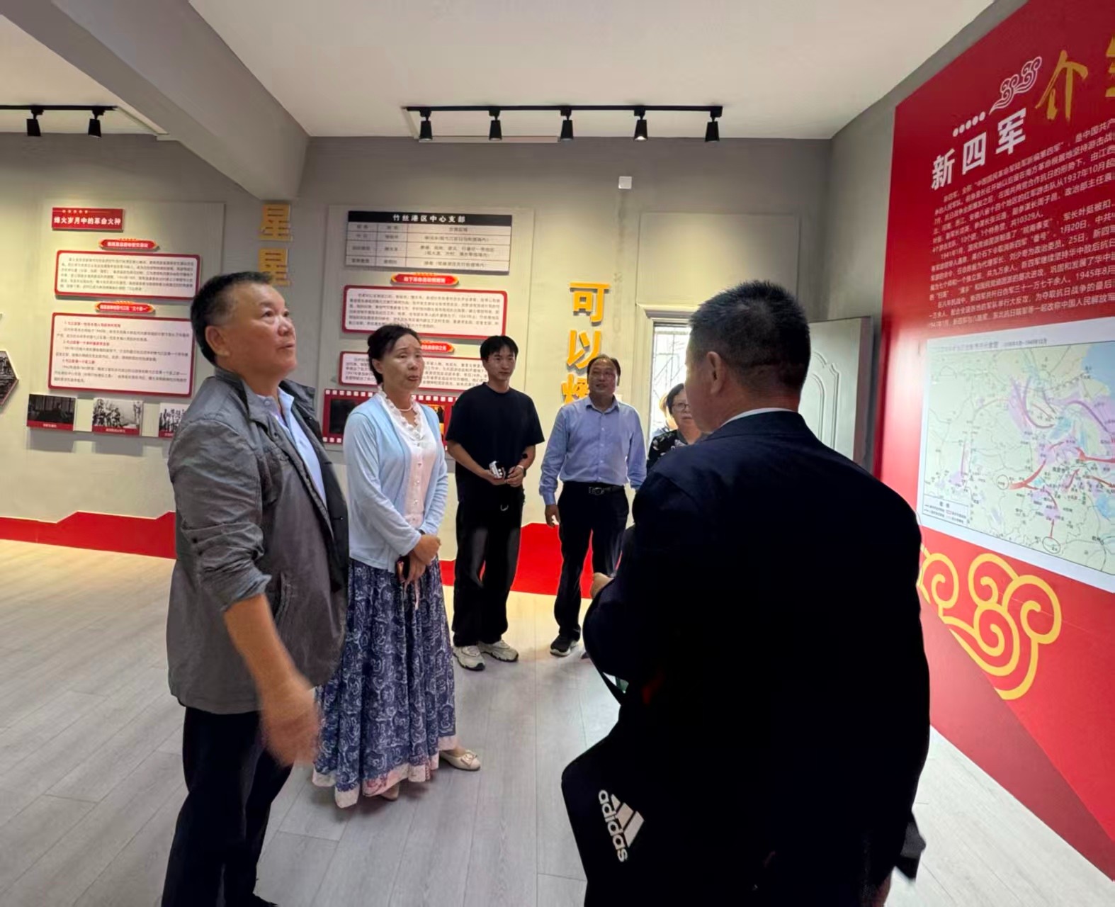 1760926723760669.jpg 微信图片_20251020100503.jpg