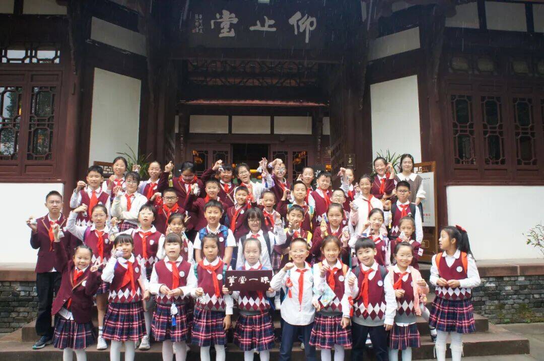 1760960819905515.jpg 1.jpg