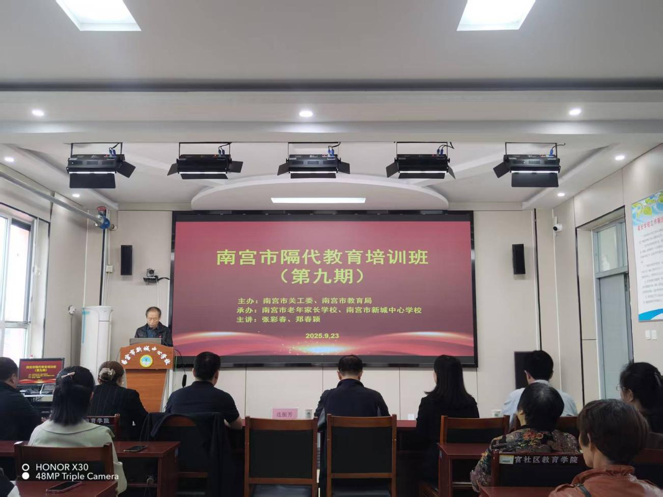 1761097329352007.png 图片1.png