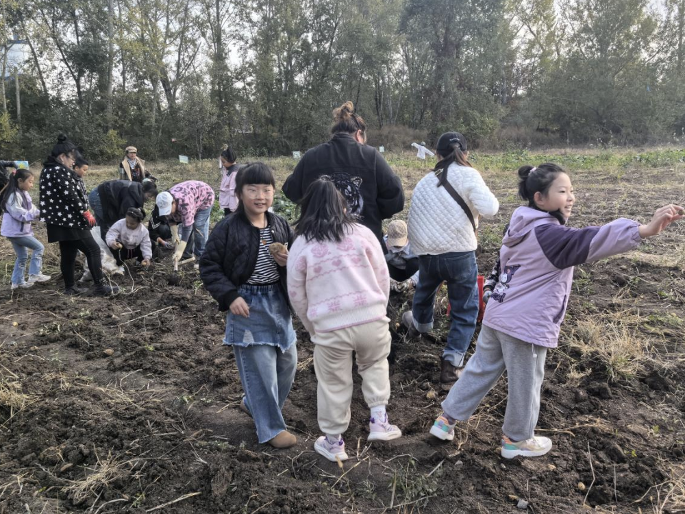 1761120682917705.png 截屏2025-10-22 16.10.38.png