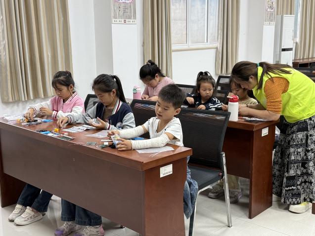 1761123712578581.jpg 3.jpg