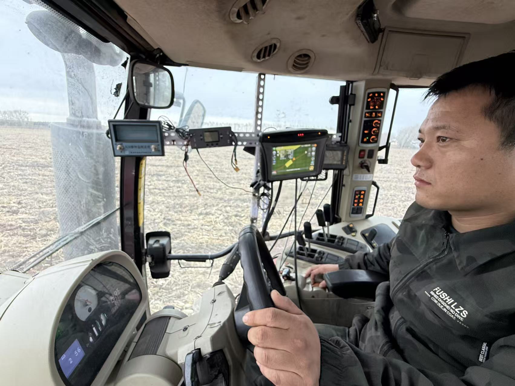 驾驶机车照片 (1).jpg