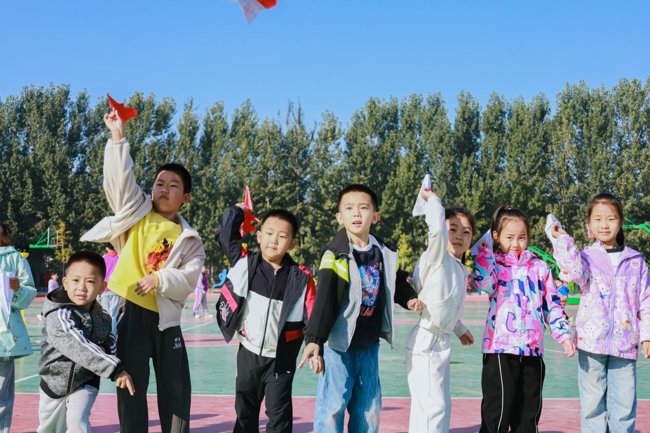 1761182258264958.png 飞机投掷.png