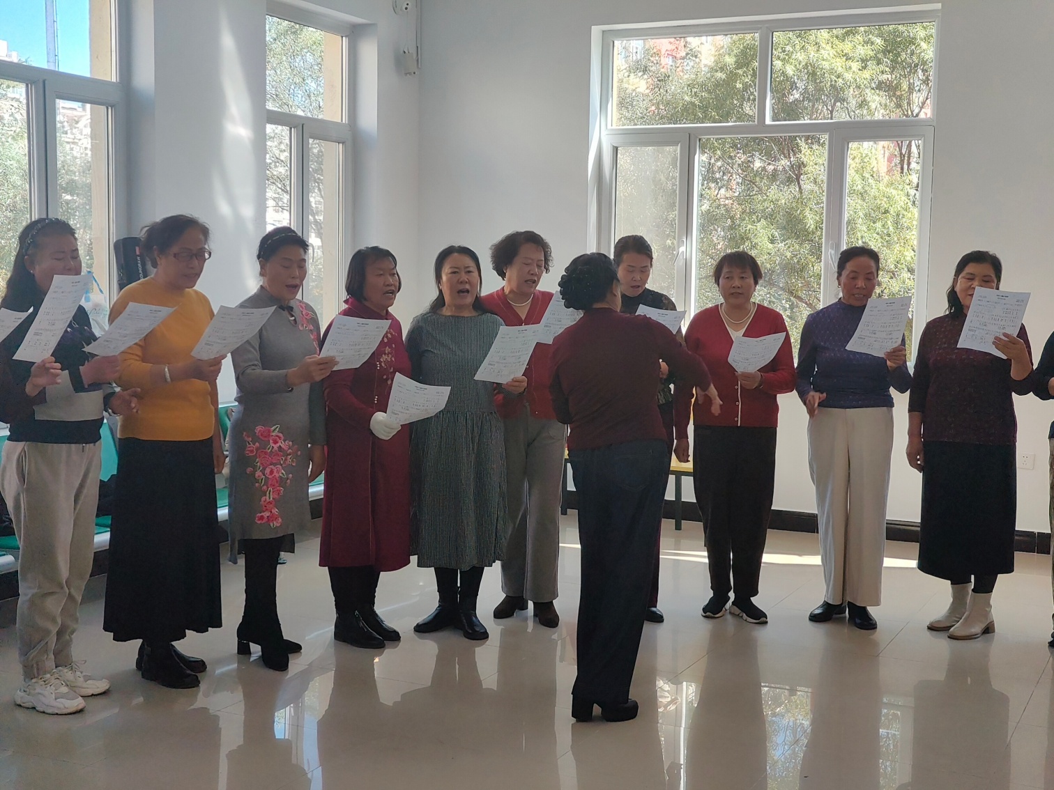 西城街道锦绣社区“凝聚银发力量 唱响锦绣之歌”活动照片6_副本.jpg