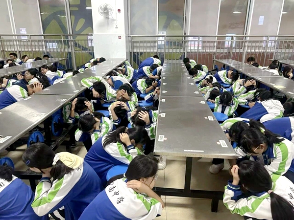 1761205921897617.jpg 演练现场.jpg