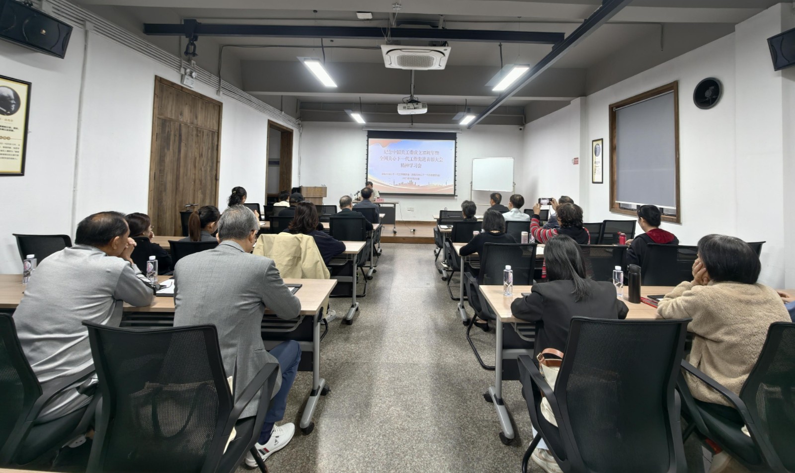 1761266694348829.jpg 1.jpg