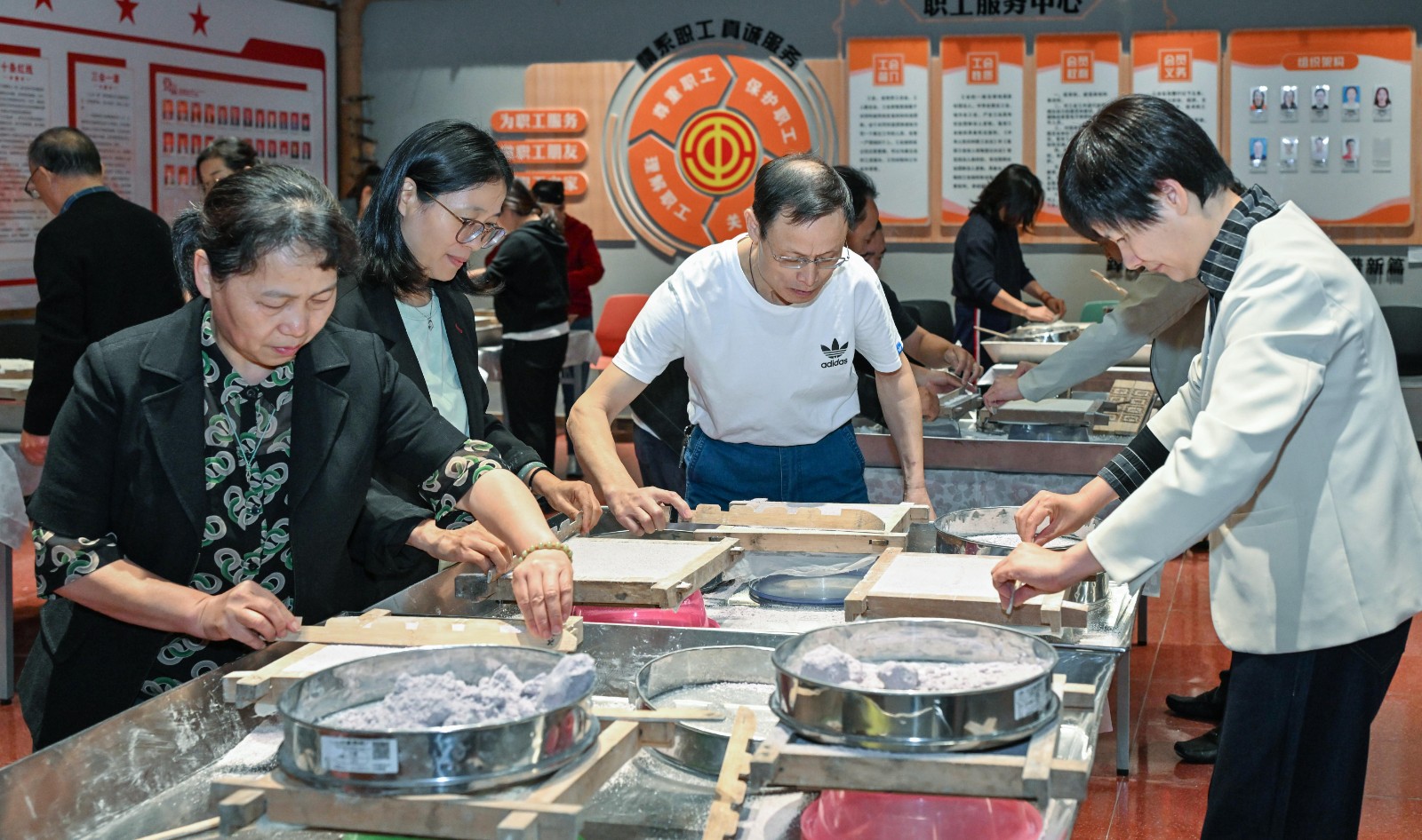 1761266834585338.jpg 5.jpg