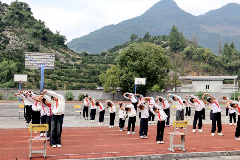 1761290264316792.png 比耳学校1.png