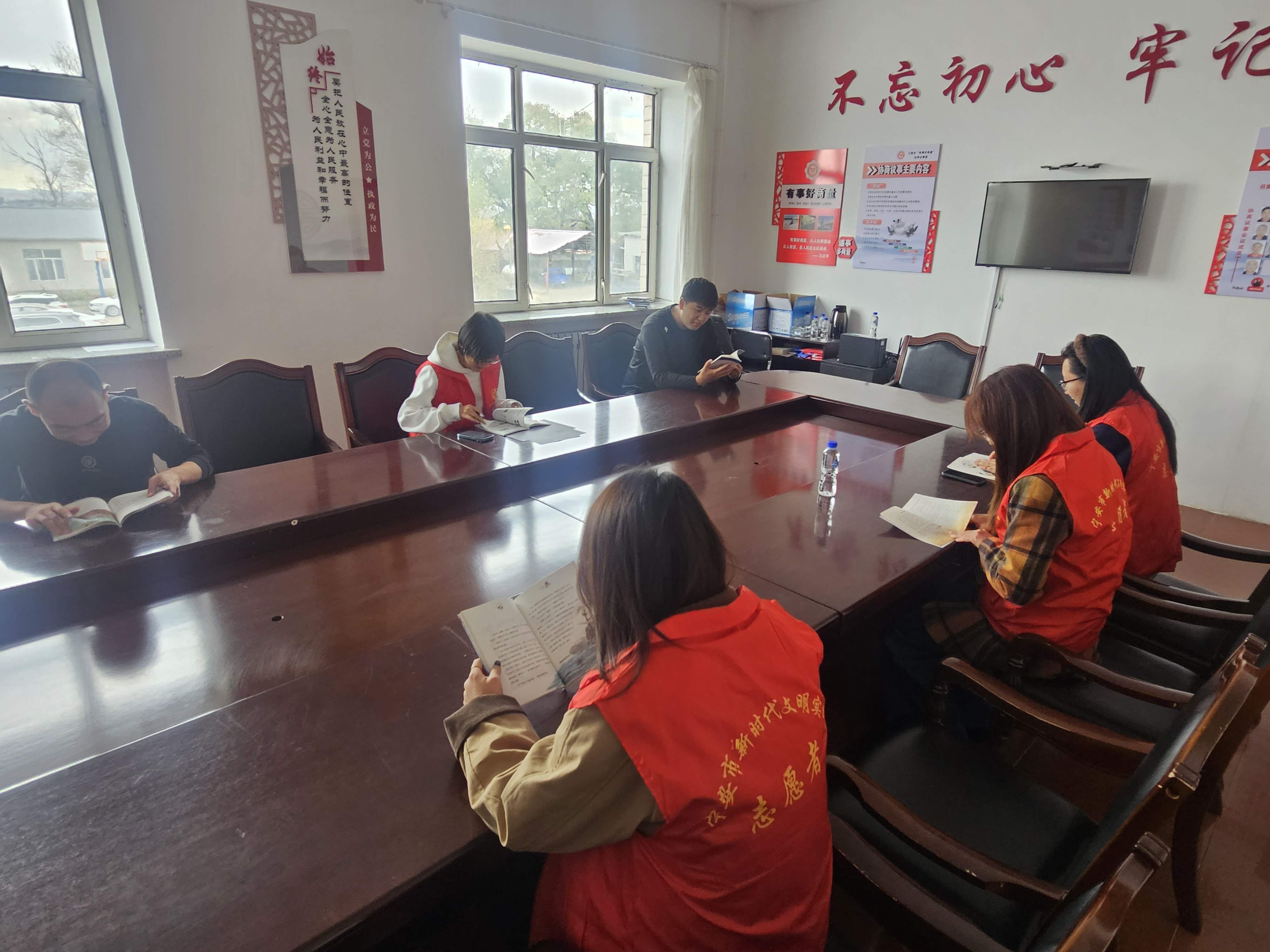 1761537426327142.jpg 2.jpg