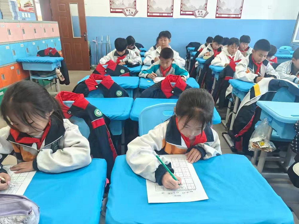 1761617121134582.jpg f3dcda4ce0a06ce79d5dc826332cd1d2.jpg