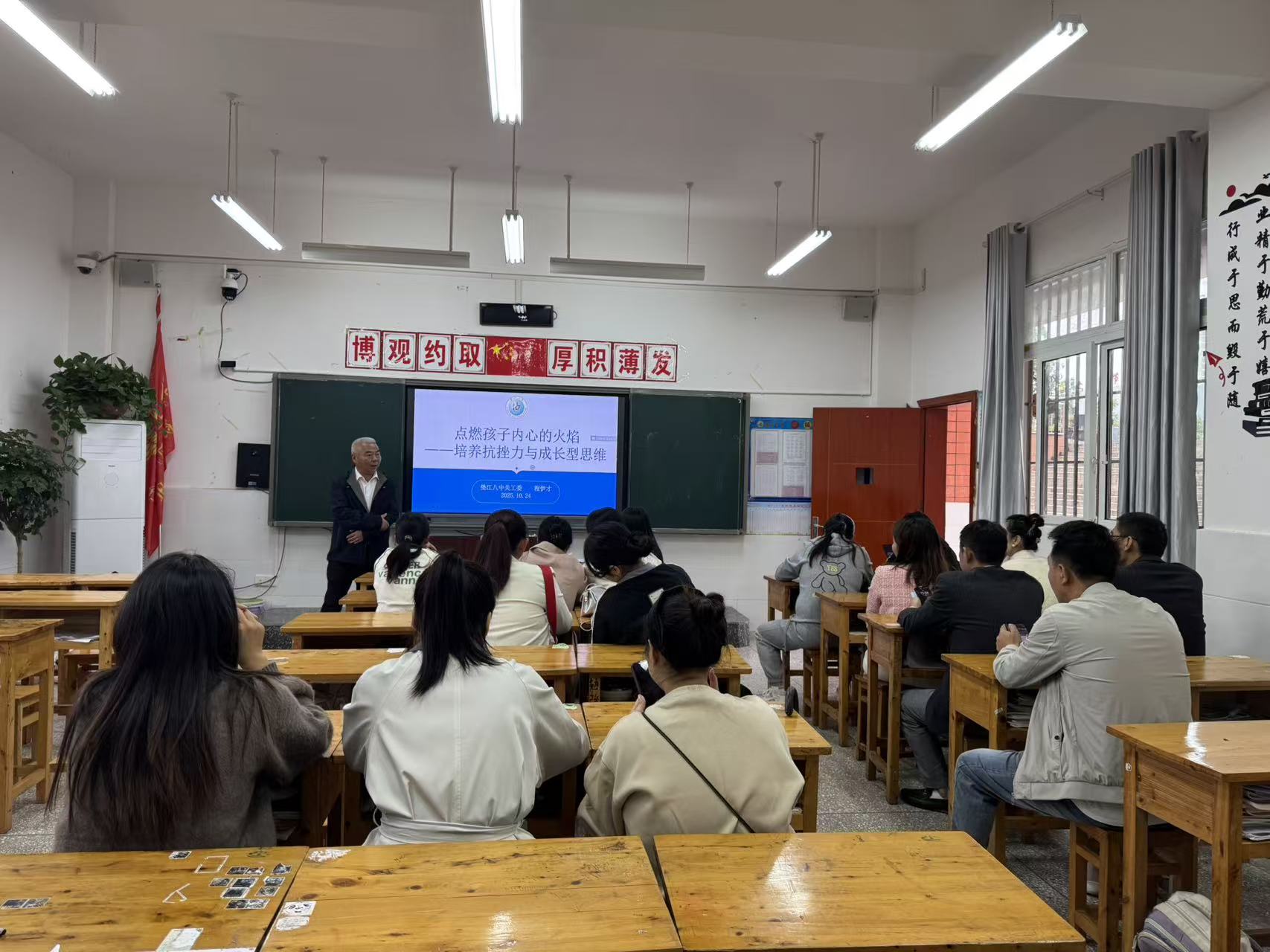 1761645445800454.jpg 52b680fd9d8a0cbb5fd5622f33f35a4b.jpg