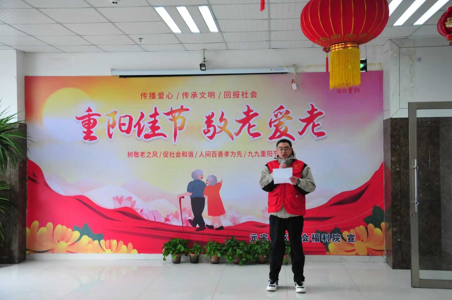 区第六幼儿园  党建引领聚合力,童心社区敬长辈  活动照片17_副本.jpg