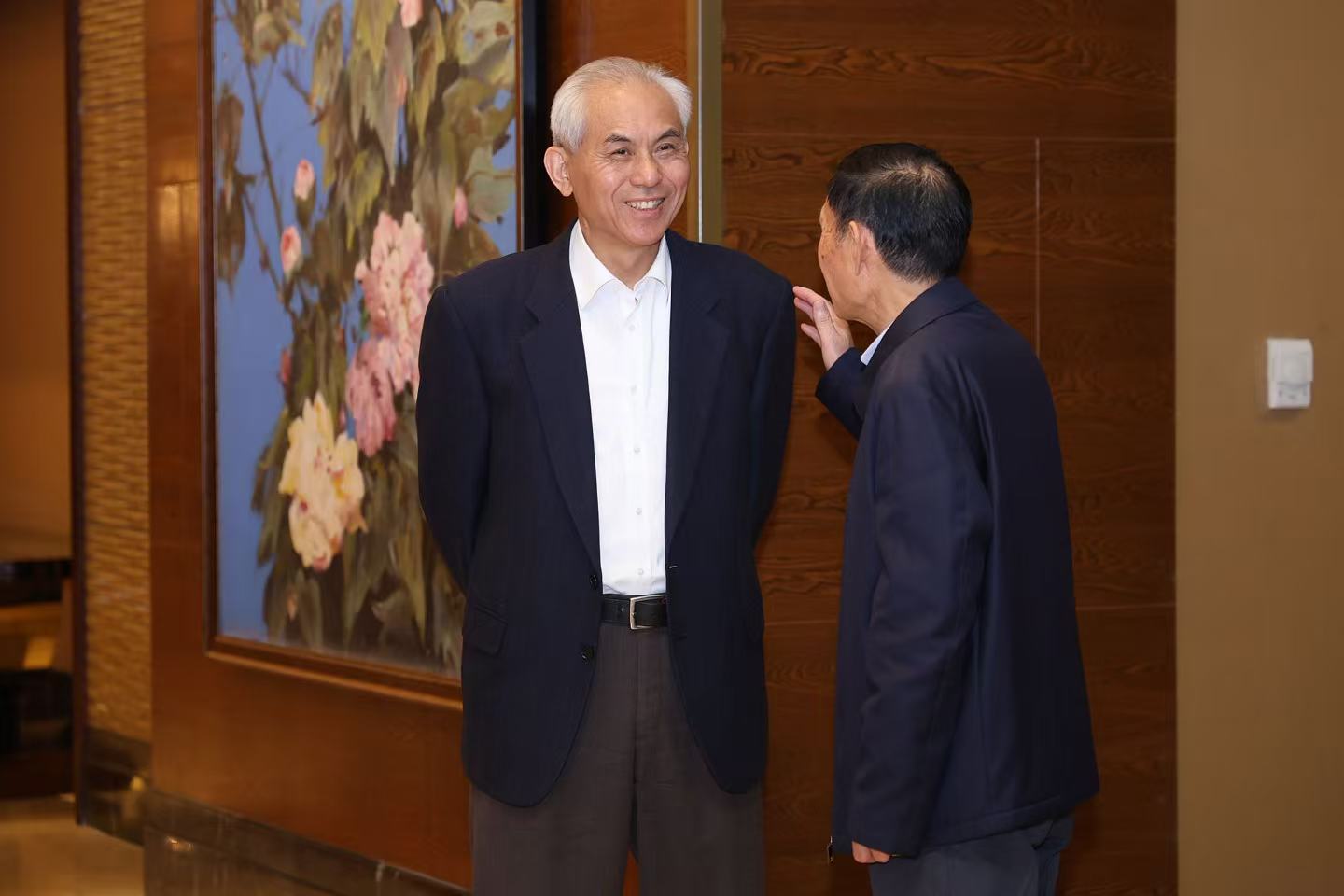 1762240492916108.jpg 1.jpg