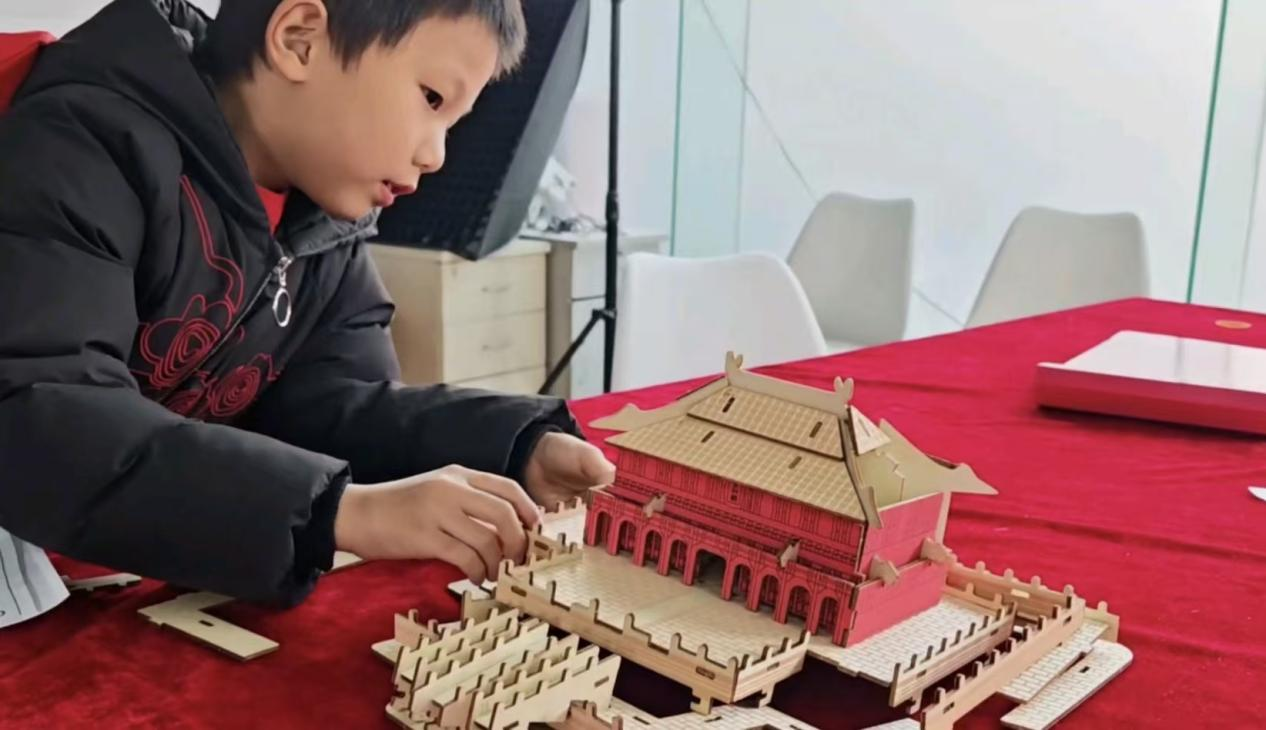 1764917365967183.png 图片2.png