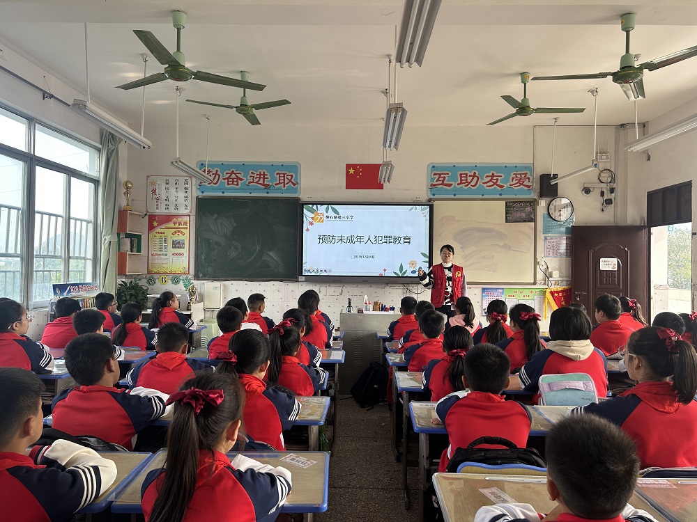 1765444586592920.jpg 活动现场1.jpg