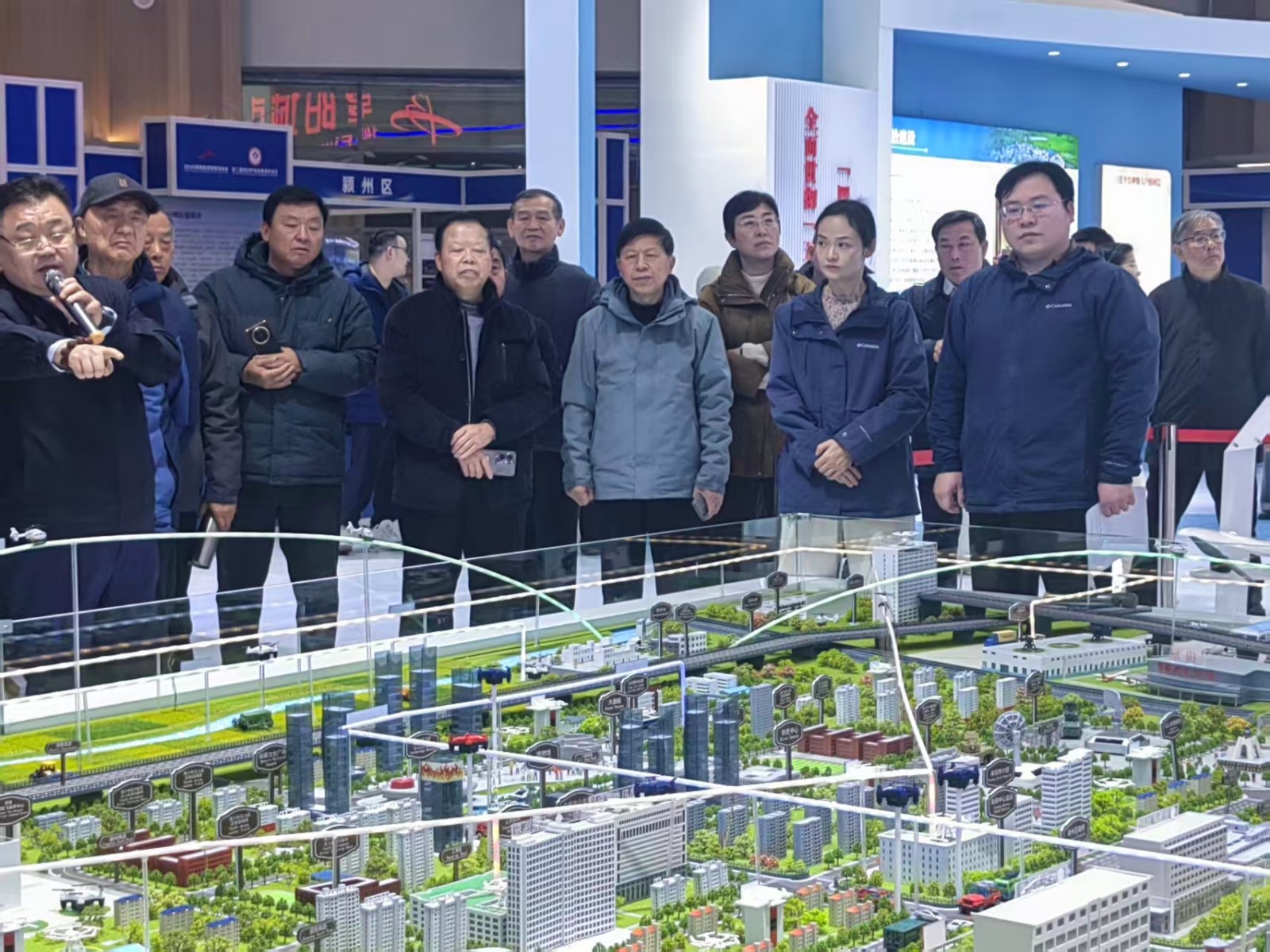 1766568687878295.jpg 1517131221.jpg