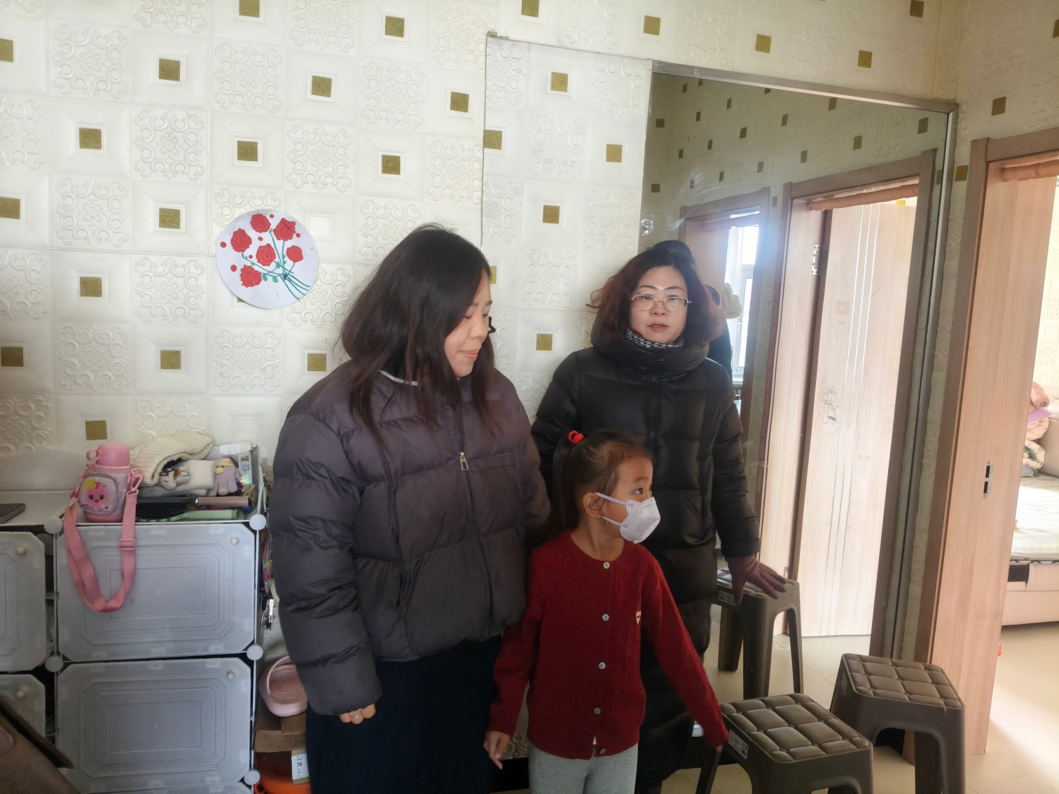 1768461451915548.jpg 元矿小学2026春季慰问困境学生活动照片7_副本.jpg