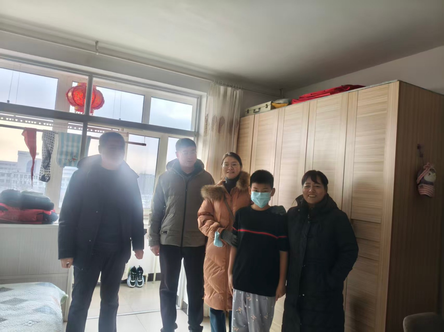 1768461475299789.jpg 元矿小学2026春季慰问困境学生活动照片10_副本.jpg