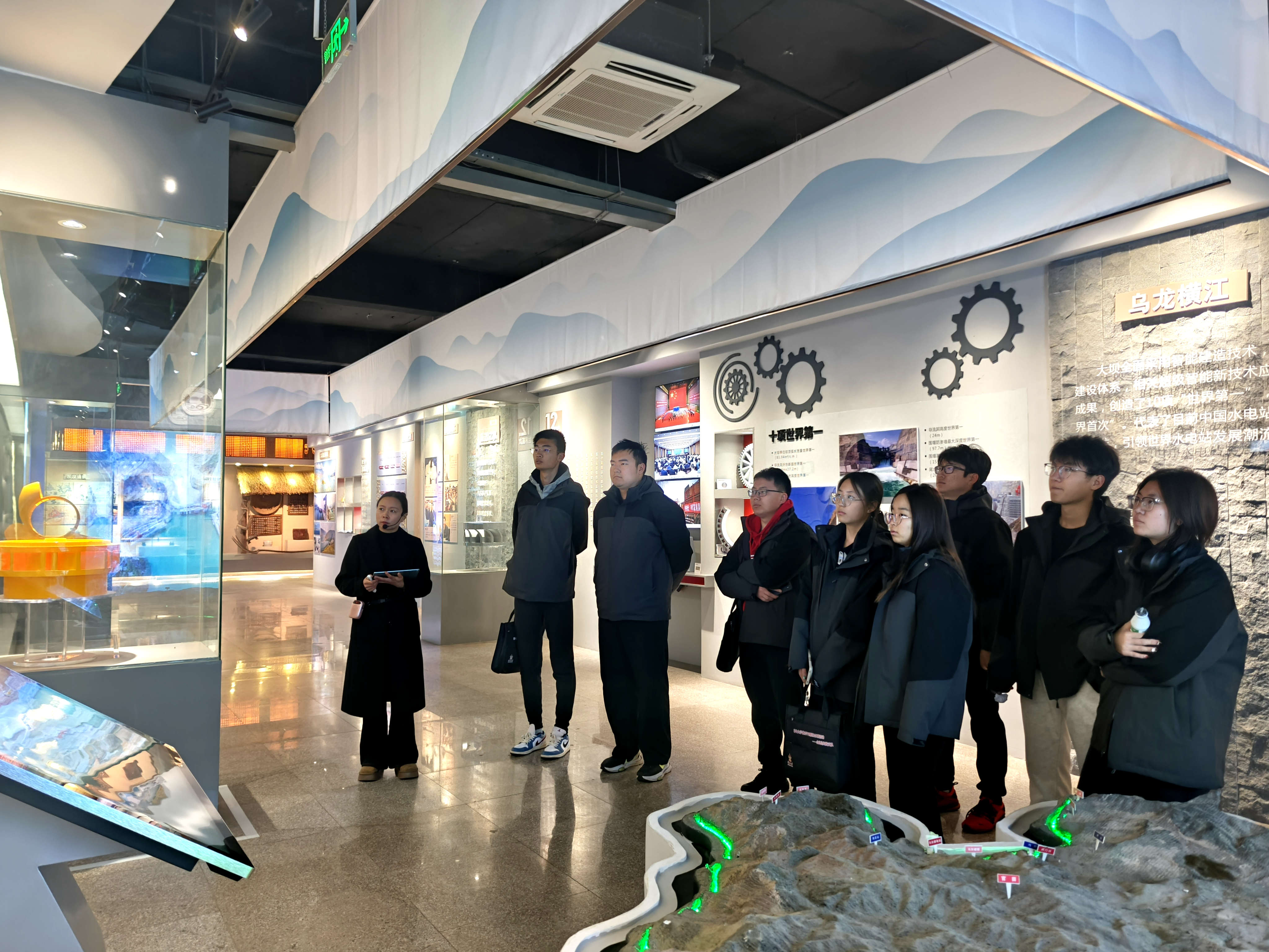 1769756346277701.jpg 02AFBB7FC35FA828A491AAC99232F0D5.jpg