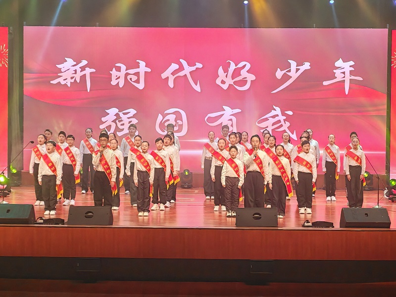 1769912831556228.jpg 思想道德教育 (3).jpg