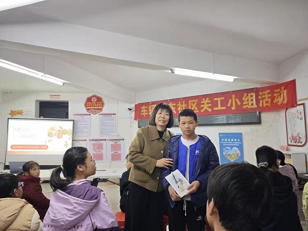 1月29日，柳南区鹅山街道车辆厂东社区关工小组开展“向阳而生&nbsp;自律自信”寒假专题宣讲活动(李海雪).jpg