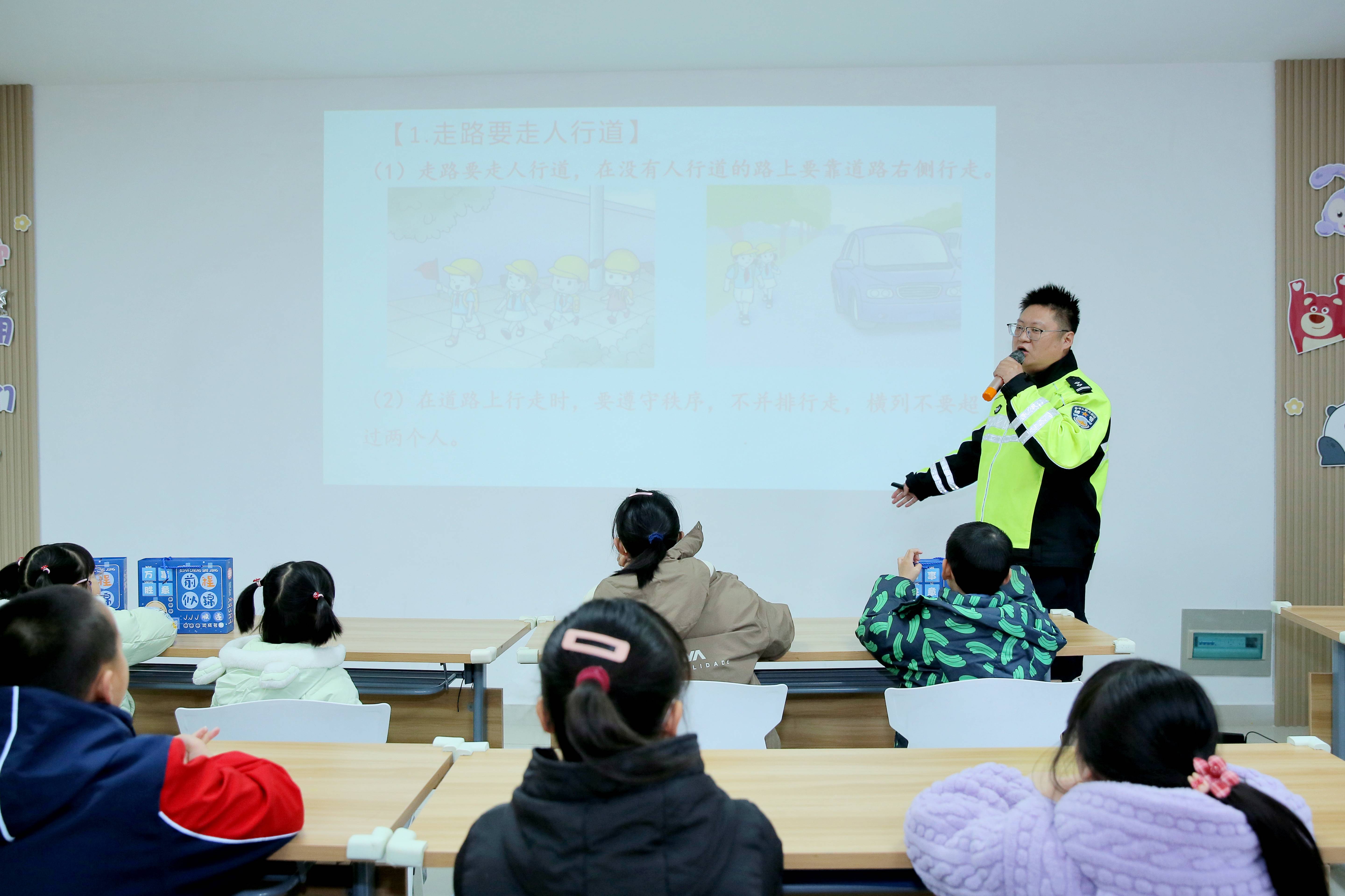 1770099811772023.jpg 微信图片_20260202090421_48_232(1).jpg