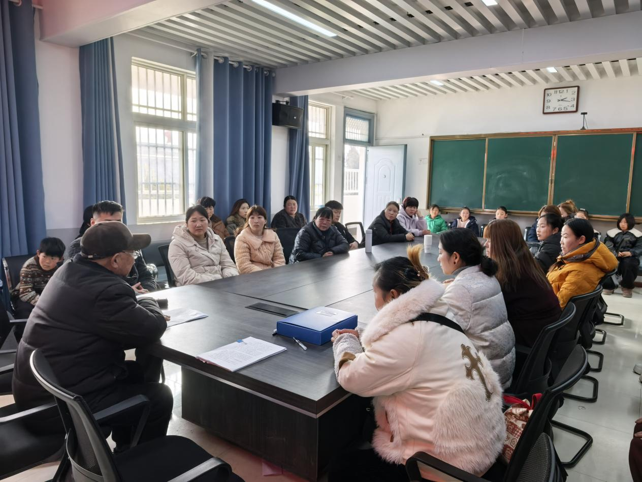 1770195798145673.png 曹上课2.png