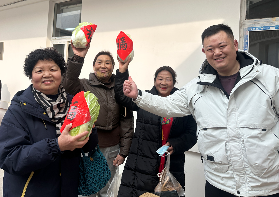 1770349402663244.png 444.png