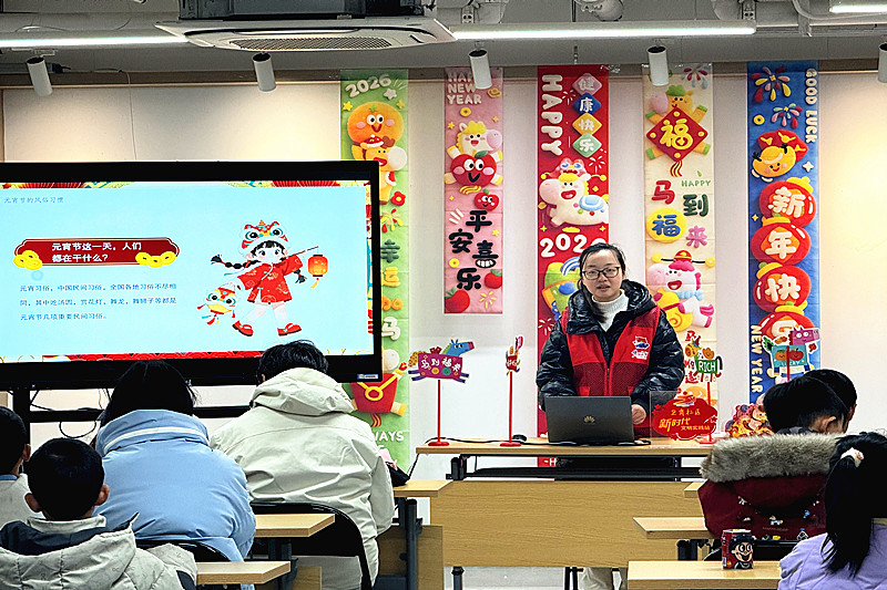 1772765954557201.jpg 江苏省南京市玄武区孝陵卫街道卫岗社区“欢聚做灯笼,元宵情意浓”儿童创意手工活动(3).jpg