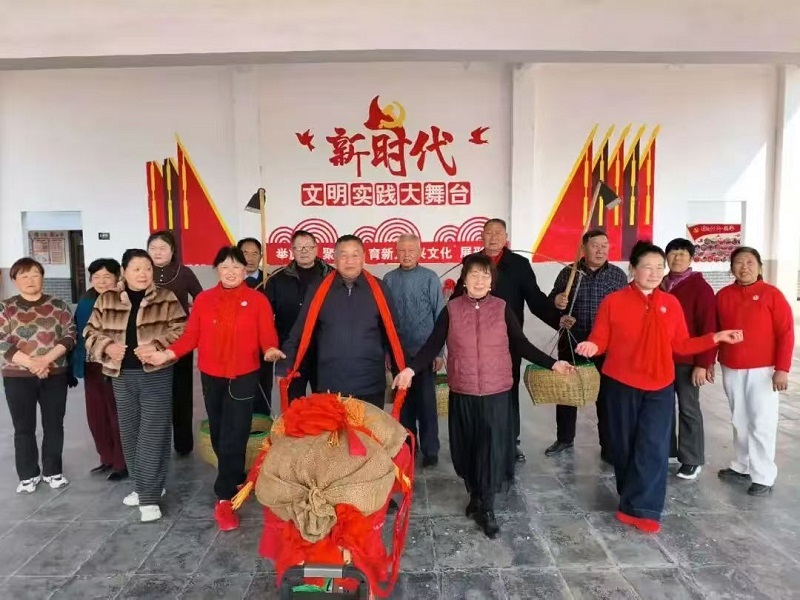 池河关工委“五老”表演 (2).jpg