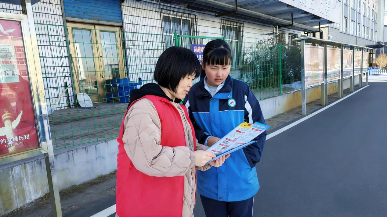 1774860230657184.png 黑龙江省牡丹江市宁安市东京城镇关工委组织开展“扫黄打非”进校园宣传活动.png